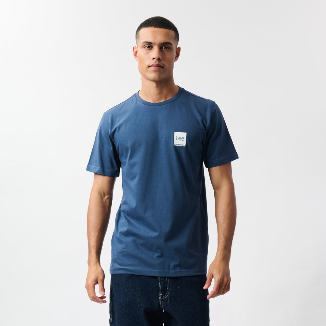 LOGO BOX T-SHIRT IN SHADY BLUE