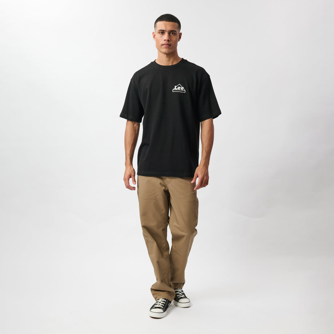 WORK CLOTHES GRAPHIC T-SHIRT IN BLACK