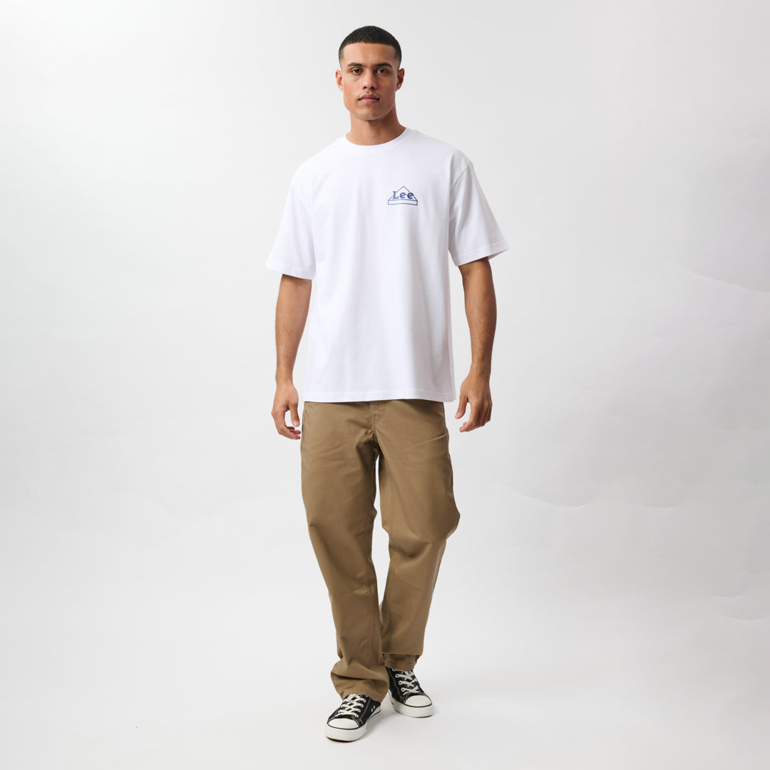 WORK CLOTHES GRAPHIC T-SHIRT IN WHITE