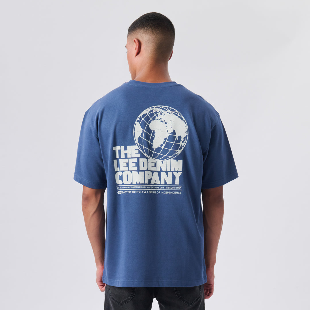LEE WORLDWIDE T-SHIRT IN SHADY BLUE