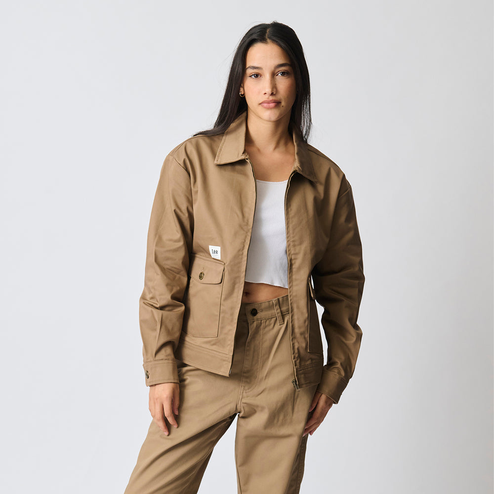 LOGO TWILL JACKET IN KHAKI